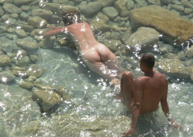 Секс туристов в воде